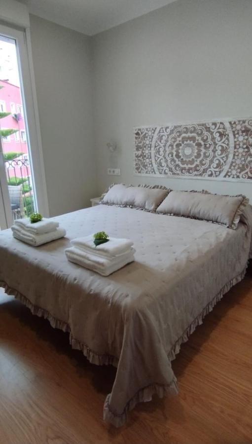 Apartamento Villalvaro Con Parking Santander Exterior photo